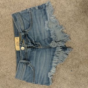 Hollister shorts